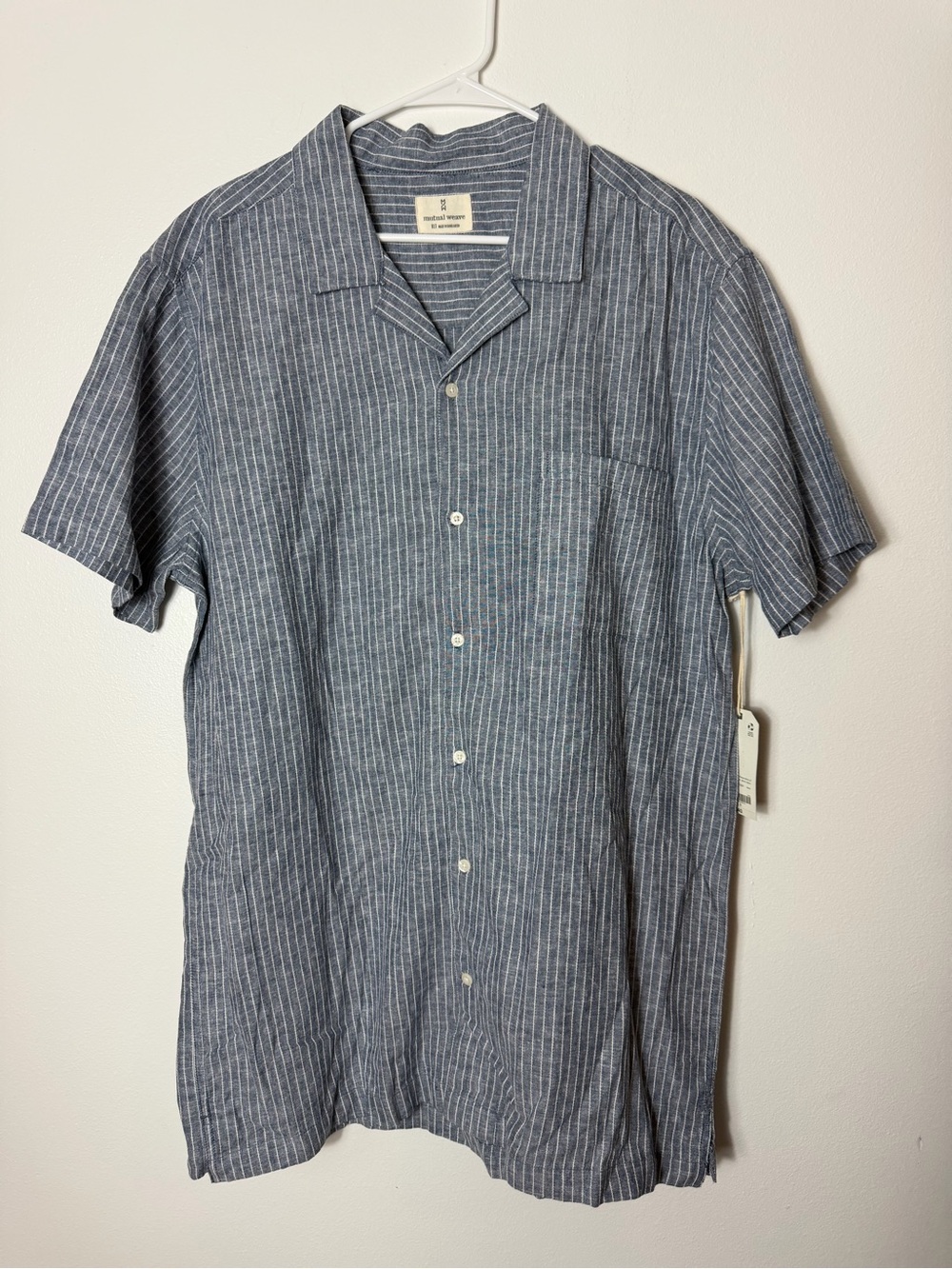Men's Striped Short-Sleeve Button-Down Shirt in Blue